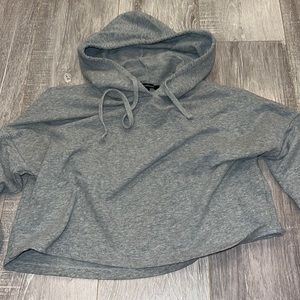 Cropped hoodie